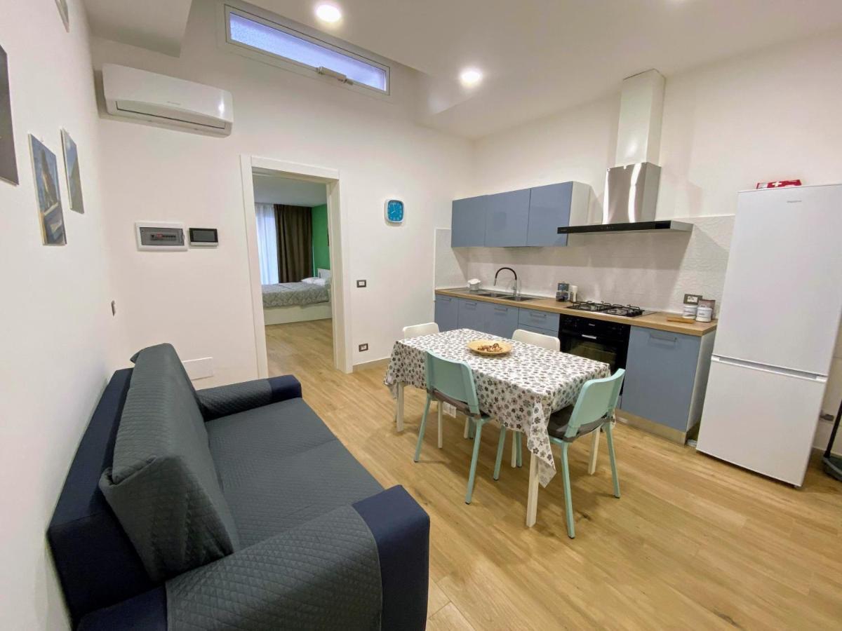 דירות מרינה די רגוזה Casa Med מראה חיצוני תמונה